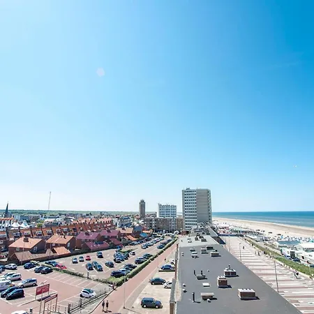 The Boulevard Apartment 1, Balcony And Free Parking